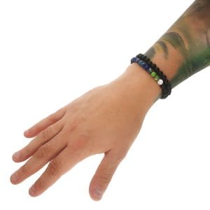 Zestaw bransoletek z czarnego matowego agatu, niebieskiego i zielonego jaspisu i białego howlitu