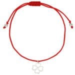 Damska bransoletka na szczęście. Bransoletka z czerwonego sznurka i celebrytki w kształcie czterolistnej koniczynki. Celebrytka ze srebra 925