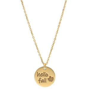Naszyjnik na jesień z celebrytka z napisem hello fall i wygrawerowanym liściem klonu. Naszyjnik srebrny pozłacany próby 925