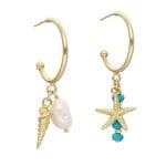 Kolczyki zapisane na sztyft, srebrne pozłacane z perła, jadeitem i zawieszkami w formie rozgwiazdy i muszelki