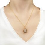 Damski naszyjnik srebrny pozłacany z kamieniem księżycowym vintage na dekolcie