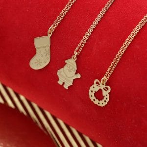 Naszyjnik srebrny pozłacany świąteczny celebrytka ze skarpetą mikołajem wieńcem