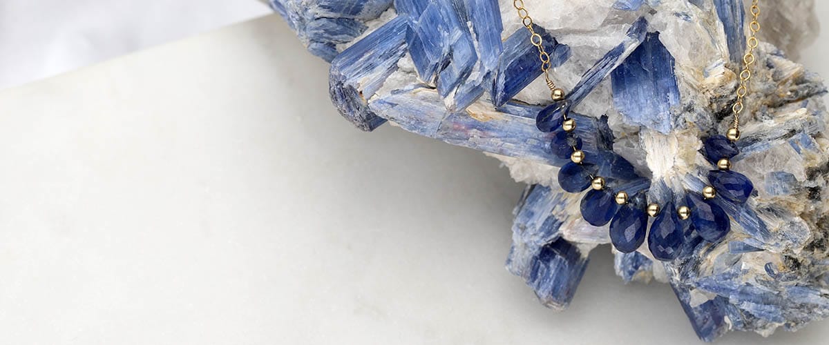 niebieskie kamienie szlachetne i półszlachetne