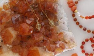 Pomarańczowy kamień naturalny