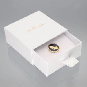 Pin do marynarki indywidualny projekt